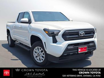 New 2025 Toyota Tacoma SR5
