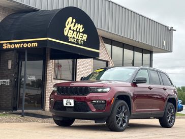New 2025 Jeep Grand Cherokee Limited 4x4
