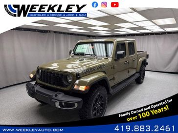 New 2025 Jeep Gladiator High Tide 4x4