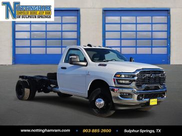 New 2026 RAM 3500 Tradesman Chassis Regular Cab 4x4 84' Ca
