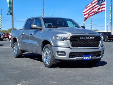 2025 RAM 1500 Lone Star Crew Cab 4x2 5'7' Box