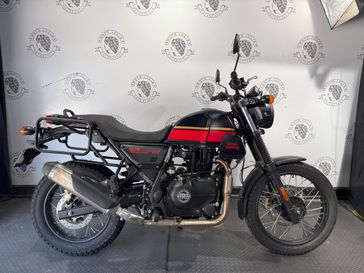 2023 Royal Enfield SCRAMBLER 411  in a BLAZING BLACK exterior color. BMW Motorcycles of New Orleans 504-595-6776 motojulia.com 