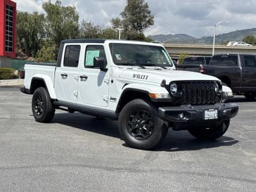 2021 Jeep Gladiator Willys 4x4