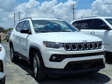 Used 2024 Jeep Compass Latitude