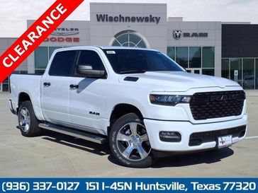 2025 RAM 1500 Tradesman Crew Cab 4x2 5'7' Box