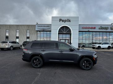 New 2026 Jeep Grand Cherokee L Laredo Altitude 4x4