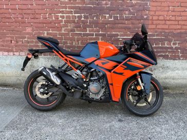 2023 KTM RC 390 