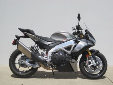 2023 Aprilia Tuono V4