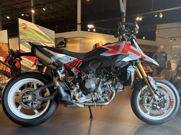 New 2027 Ducati HYPERMOTARD V2 SP 