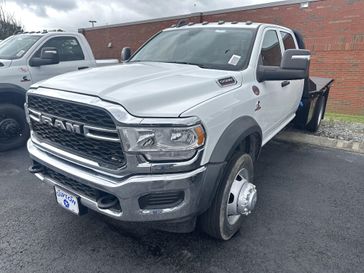 2024 RAM 5500 Tradesman Chassis Crew Cab 4x4 60' Ca