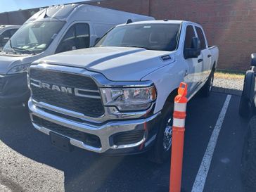 2024 RAM 2500 Tradesman Crew Cab 4x4 6'4' Box