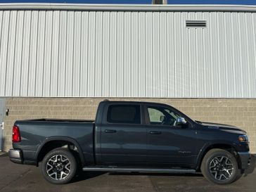 2025 RAM 1500 Laramie Crew Cab 4x4 5'7' Box