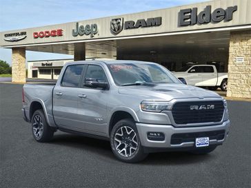 2025 RAM 1500 Laramie Crew Cab 4x4 5'7' Box