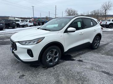 New 2026 Ford Escape Hybrid ST-Line Select