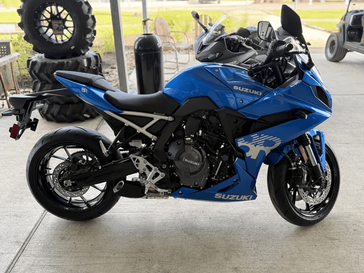 New 2026 Suzuki GSX-8R 