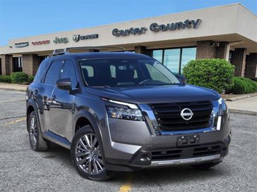 Used 2024 Nissan Pathfinder SL