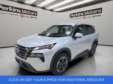 Used 2025 Nissan Rogue SV
