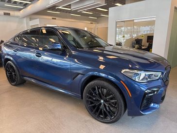 2022 BMW X6 M50i