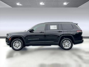 New 2025 Jeep Grand Cherokee L Laredo X 4x2