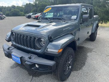 New 2026 Jeep Gladiator Sport S 4x4