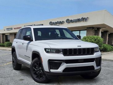 New 2026 Jeep Grand Cherokee Laredo Altitude 4x4