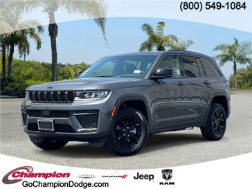 New 2026 Jeep Grand Cherokee Laredo Altitude 4x2