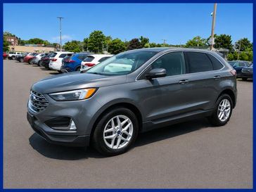 Used 2022 Ford Edge SEL