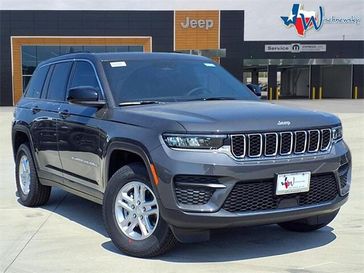 New 2025 Jeep Grand Cherokee Laredo