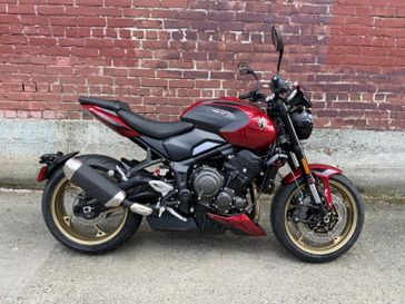 2026 Triumph TRIDENT 800