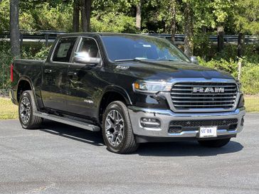 2025 RAM 1500 Laramie Crew Cab 4x4 5'7' Box