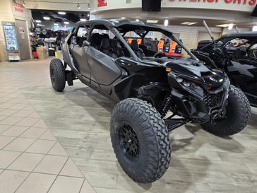 New 2025 CAN-AM MAVERICK R MAX X 999T DCT 