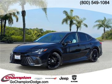 Used 2025 Toyota Camry SE (Natl)
