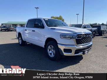 2025 RAM 1500 Tradesman Crew Cab 4x4 5'7' Box