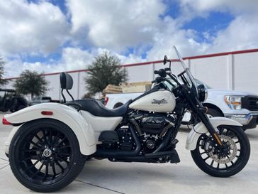Used 2023 HARLEY Trike Freewheeler 