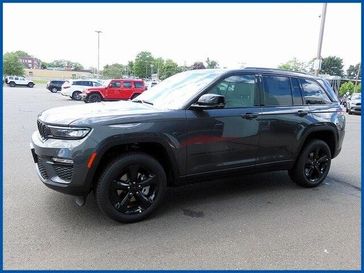 New 2025 Jeep Grand Cherokee Limited