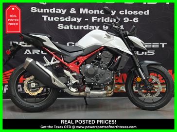 New 2025 Honda CB750 Hornet 