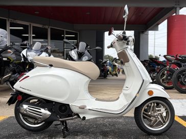 2027 Vespa Primavera 150 Sport