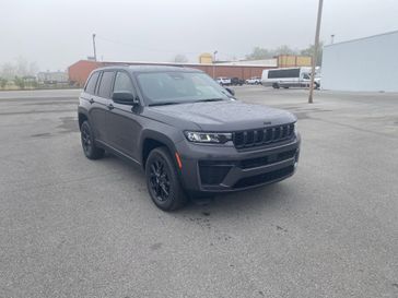 New 2026 Jeep Grand Cherokee Laredo Altitude 4x4