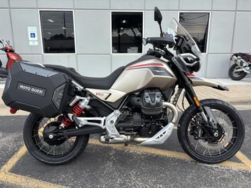 2025 Moto Guzzi V85 TT Travel 