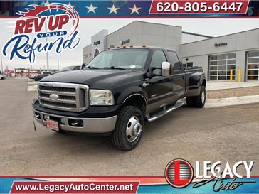 2006 Ford F-350 King Ranch in a Black Clear Coat exterior color and Blackinterior. Legacy Auto Center 620-315-9264 legacyautocenter.net 