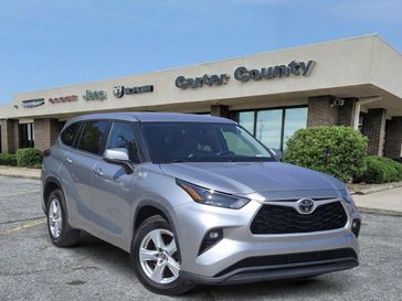 Used 2024 Toyota Highlander LE