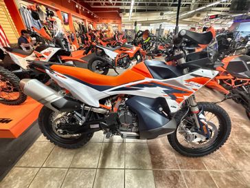 New 2025 KTM 890 ADVENTURE R 