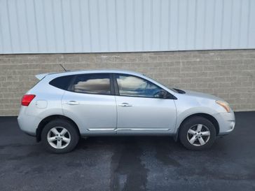 2012 Nissan Rogue S in a Brilliant Silver exterior color and Blackinterior. Wilmington Auto Center Chrysler Dodge Jeep Ram (937) 556-6430 wilmingtonautocentercdjr.com 