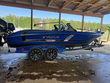 2023 VEXUS BOATS DVX22 