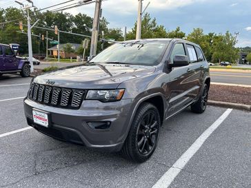 Used 2020 Jeep Grand Cherokee Altitude