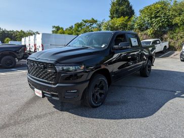 2025 RAM 1500 Big Horn 4x4 Crew Cab