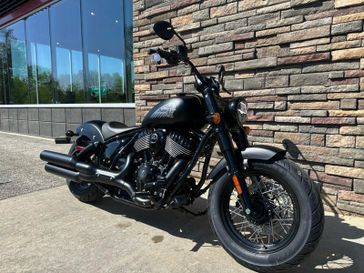 2025 INDIAN MOTORCYCLE CHIEF BOBBER DARK HORSE BLACK SMOKE 