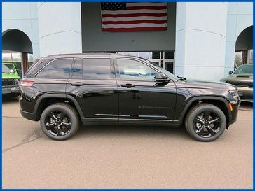 New 2026 Jeep Grand Cherokee Limited