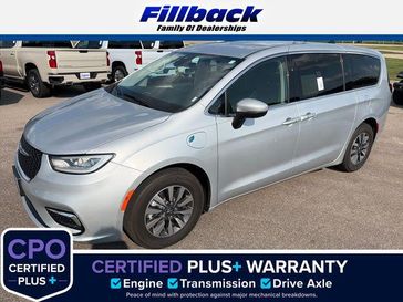 Used 2023 Chrysler Pacifica Hybrid Touring L