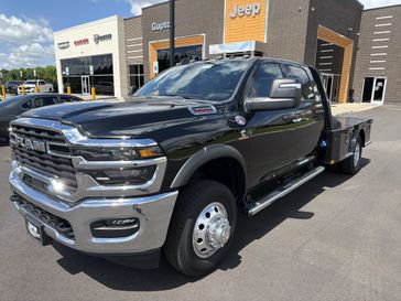 New 2026 RAM 3500 Tradesman Crew Cab Chassis 4x4 60' Ca